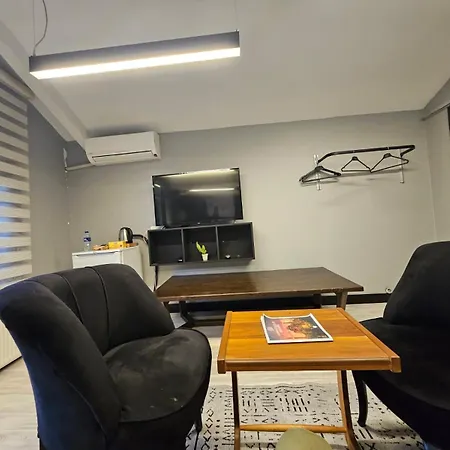 Sariköşk Kadıköy *