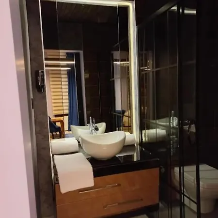 Sariköşk Kadıköy Apart Otel *