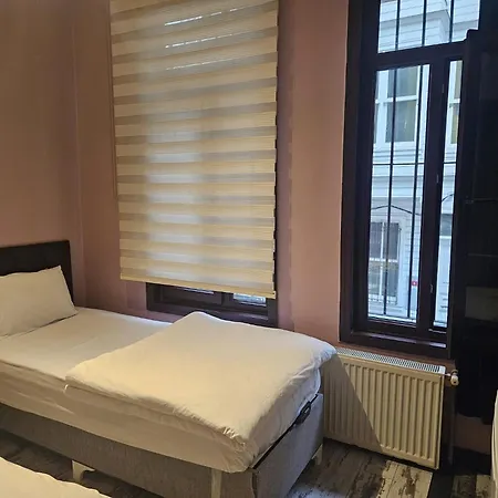 Sarikoesk Kadikoey Istanbul